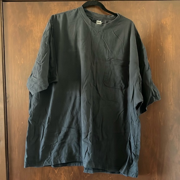 black tshirts - Picture 1 of 2